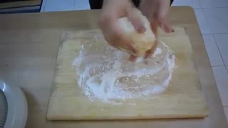 خمیر/ نان پیتزا - خوشمزه