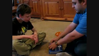 استفاده کودک از روش PECS