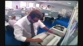 کلیپ خنده دار (پرینتر خراب)