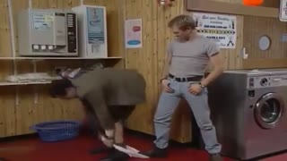 مستر بین (در خشکشویی) (دیدن این قسمت شدیدا توصیه میشود)