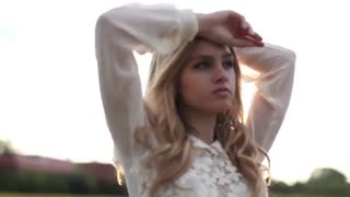 Outdoor GOLDEN HOUR Portrait Photography Tips