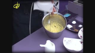 آموزش کیک و شیرینی پزی