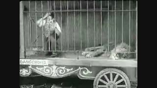 قسمتی کوتاه و جالب از کمدی چارلی چاپلین