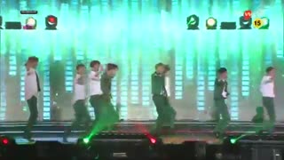 اجرای آهنگ Love Me Right از Exo در Seoul Music Awards