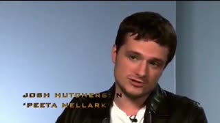 جنیفر لارنس و جاش هاچرسون درباره ی موضوع مجموعه ی هانگر گیمز صحبت می کنند .