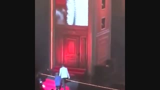 یه قسمت کوچیک از کنسرت دیشب