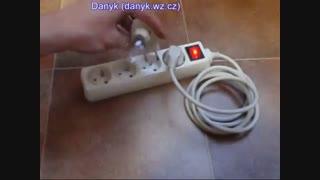 یک ترفند جالب برای تولید برق رایگان(حتما ببینید و نظر بدهید)