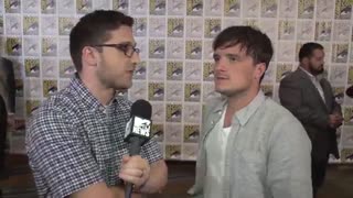 کی توی روز آخر فیلم فیلم برداری هانگر گیمز گریه کرد ؟ ( از زبون جاش هاچرسون - پیتا ملارک )