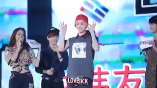 یونا و بکهیون