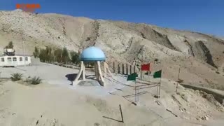 نمایی از مقبره شهدای گمنام - قیروکارزین