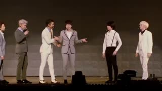 (باز دونگهه کرم دارد :| )سوپر جونیور براتون قلب درست میکنه :||| Super Junior Heart Sign ss6