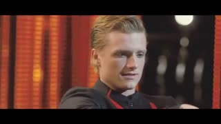 هانگر گیمز - پیتا ملارک ؟ یا گیل هاورتون ؟ خواهش میکنم نظر بدید ! توضیحات مهم برای همه