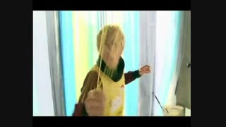 یه تیکه باحال توزیبایی وقتی پاستا درست می کننه و همشو جرمی می خوره *-*