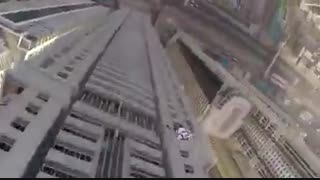 لحظات نفس گیر سقوط