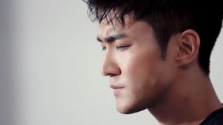 پشت صحنه ی جذااااااب عکسبرداری شیوون برای برند EXR ( سوپر جونیور ، super junior )