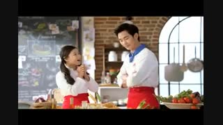 کیم سو هیون و کیم یو جونگ در تبلیغات پیتزا