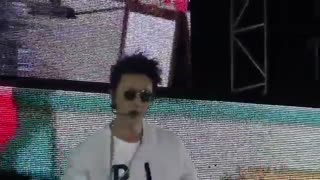 1+1=don't wake me up -  love  از  D&E