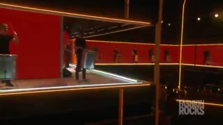 Enrique Iglesias - "Bailando" Live At Fashion Rocks 2014