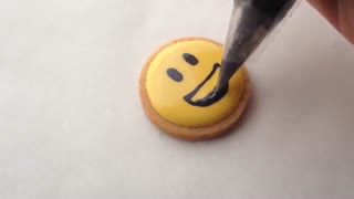 شکلک ها با استفاده از رویال آیسینگ