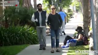 دوربین مخفی - دلار