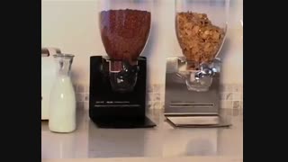 ظرف نگهداری حبوبات و خشکبار شیر دار