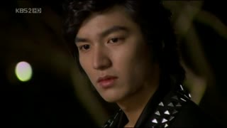 پسران فراتر ازگل(F4)(قسمتی که جاندی خودشو پرت میکنه تو استخر تا حافظه گوجون پیو برگرده)(قسمت اخر)