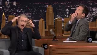 Daniel Radcliffe Shaves His Head to Avoid Looking Like a Toothbrush  دنیل ردکلیفت و جیمی فلن