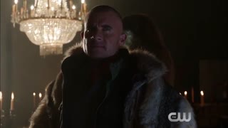 تریلر اپیزود ۶ سریال افسانه‌های فردا با نام «استارسیتی ۲۰۴۶» با حضور استیون امل در نقش Green Arrow