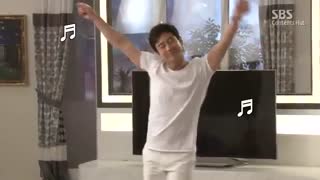 پشت صحنه ی سوم از سریال همه چیز درباره ی عشقم_ر.ق.ص شین ها کیون