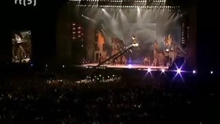 کنسرت earth song مایکل جکسون (سرود زمین)