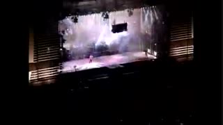 *مایکل جکسون*کنسرت Beat it