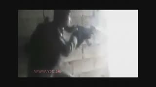 لحظه دستگیری تک تیر انداز داعش حتما ببینید!!!