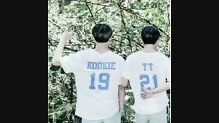 عاشق این عکساامvkook..