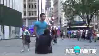 شوخی های مزخرف(دعوا)