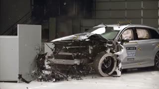 تست تصادف Audi Q7 مدل 2017