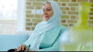 بهش بگو تو زیبایی