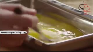 فیلم آموزشی طرز تهیه بادمجان با پنیر پارمزان