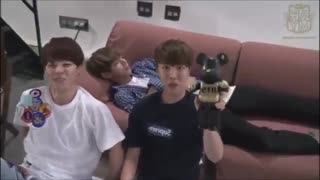 btsوعروسکه بی تی اسی شووون..بیچااره عروسکه خخ