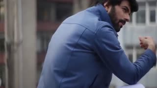 انگین آکیورک در پشت صحنه عکس هاش:)))