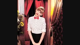 همه بخونن همههههههه