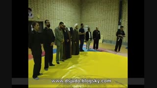 اهدا تقدیر نامه به هنرجویان در پایان سال 1394