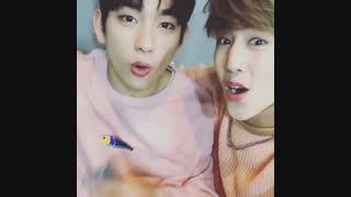 Upload instagram mark