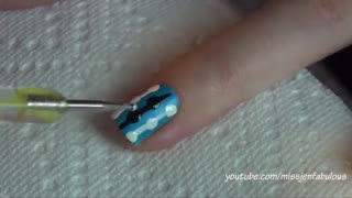 طرح روی ناخن آسون