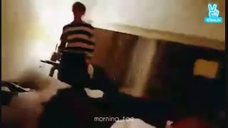 وی کرم گرفته گوفتم واقعا در اورد شلوارو 