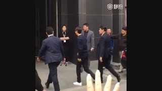 ❤اوپا لی مین هو ❤  2016.3.29خیلی خیلی داغ داغ همین امروزLee Min Ho in Shanghai shooting Bounty Hunters for promotional materials