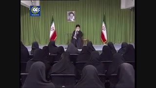 رهبرانقلاب:زن درخانه مایه آرامش است