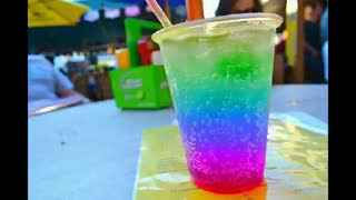 آبمیوه رنگین کمونی