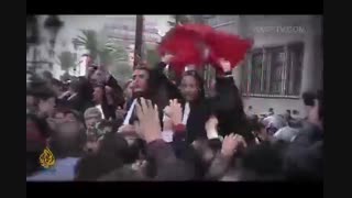 در میان راه افتادند... !!