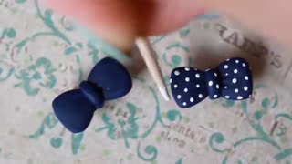 گوشواره و گردنبند پاپیون و کراوات