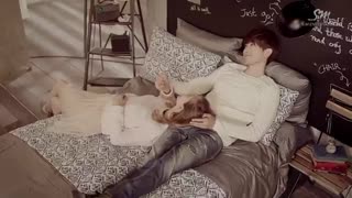 آهنگ rewind از chanyeol در exo و zhoumi در super junior